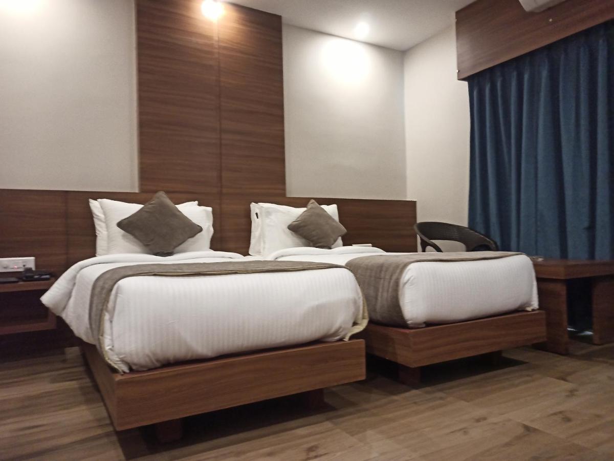 Hotel Tree Fern Dibrugarh Exterior foto