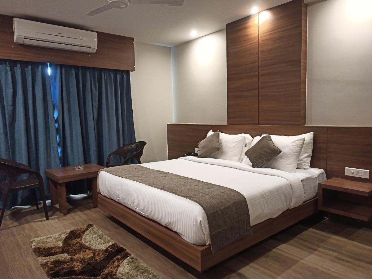 Hotel Tree Fern Dibrugarh Exterior foto