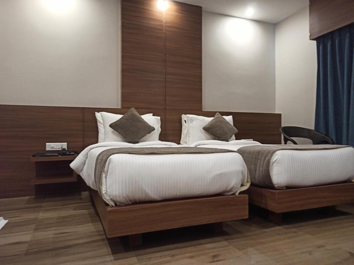 Hotel Tree Fern Dibrugarh Exterior foto