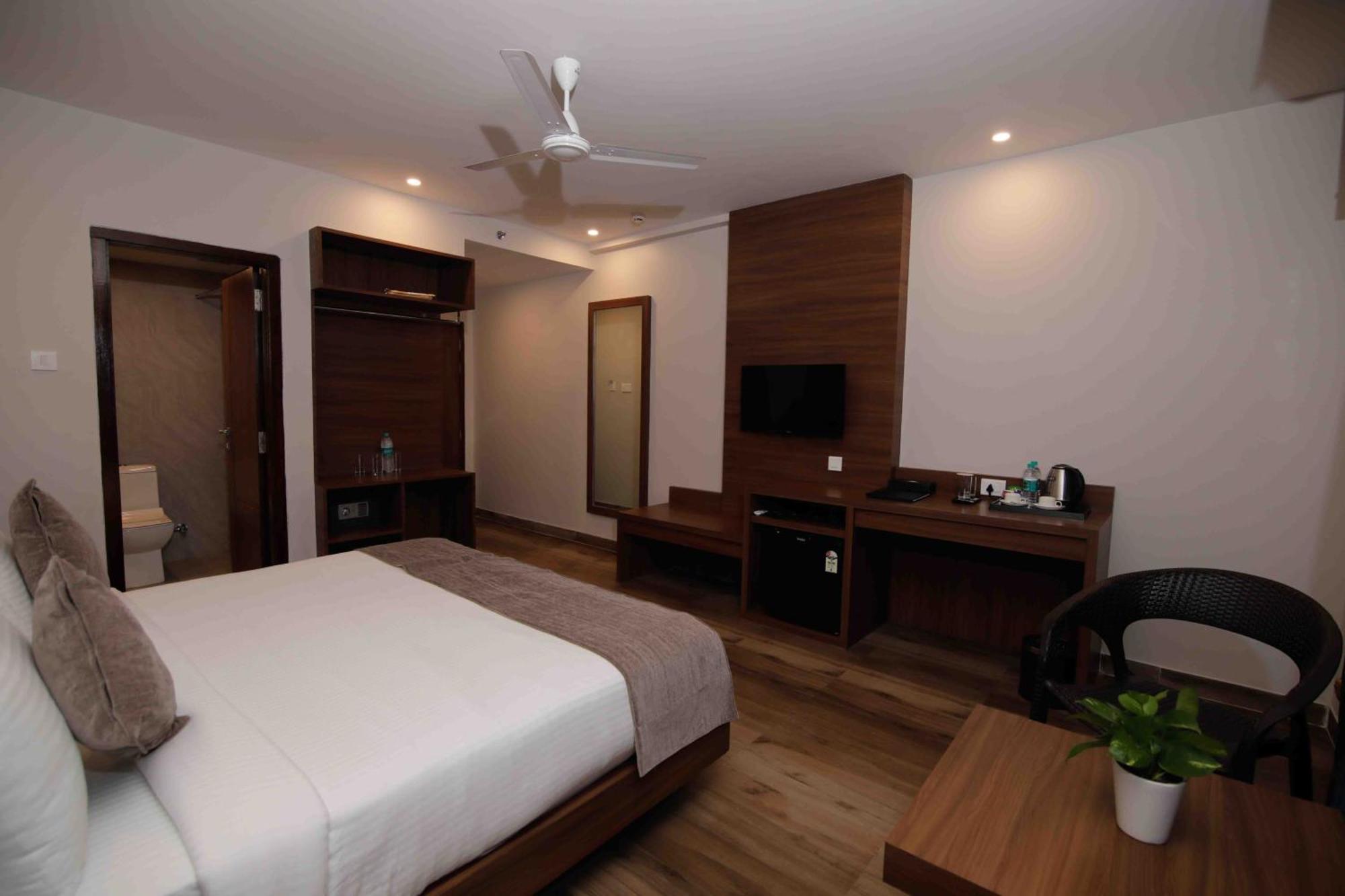 Hotel Tree Fern Dibrugarh Exterior foto